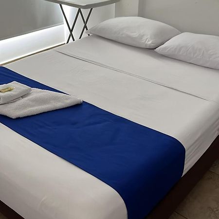 Puerto Berrio Hotel Puerto Azul מראה חיצוני תמונה