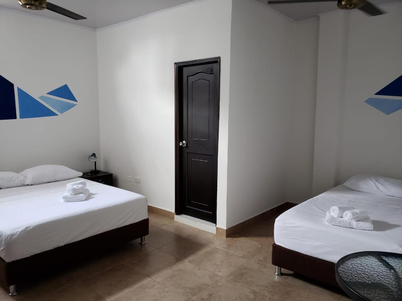Puerto Berrio Hotel Puerto Azul מראה חיצוני תמונה