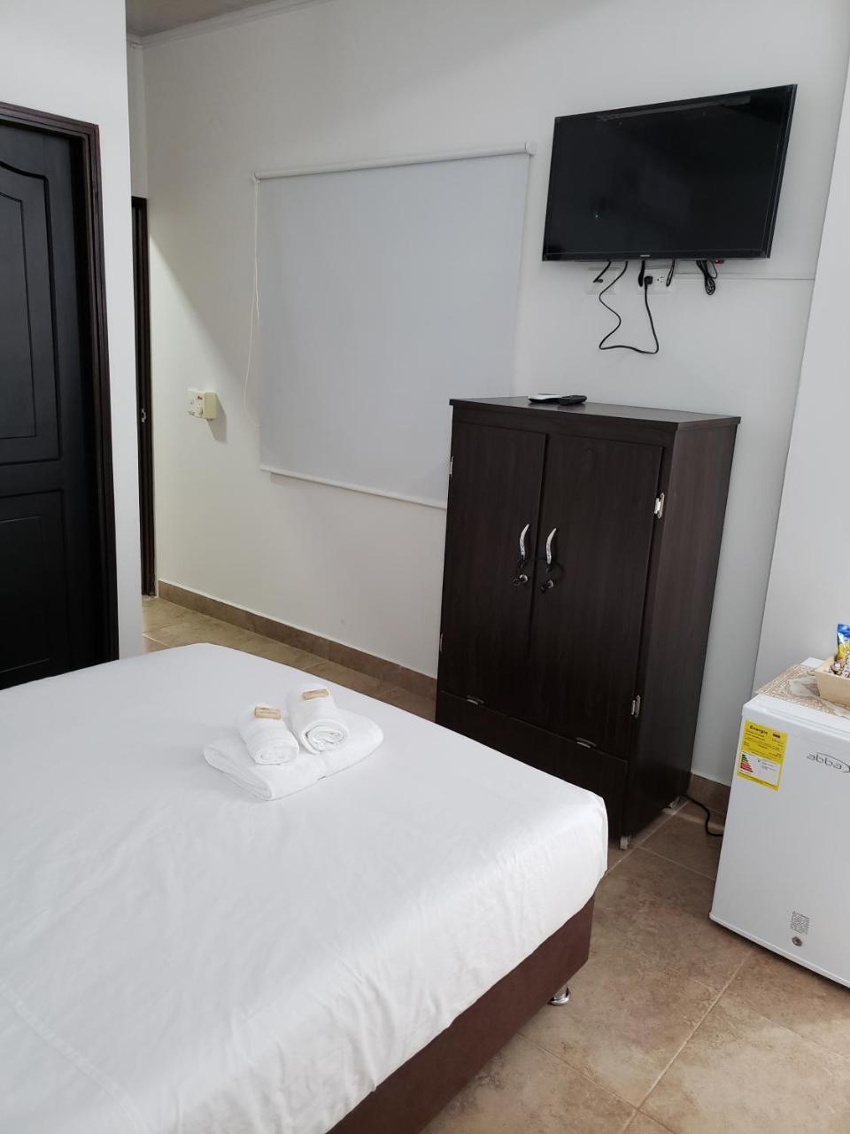 Puerto Berrio Hotel Puerto Azul מראה חיצוני תמונה